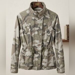 HOLLISTER Camo Utility Field Jacket with Drawstring Waist  Military Green & Tan